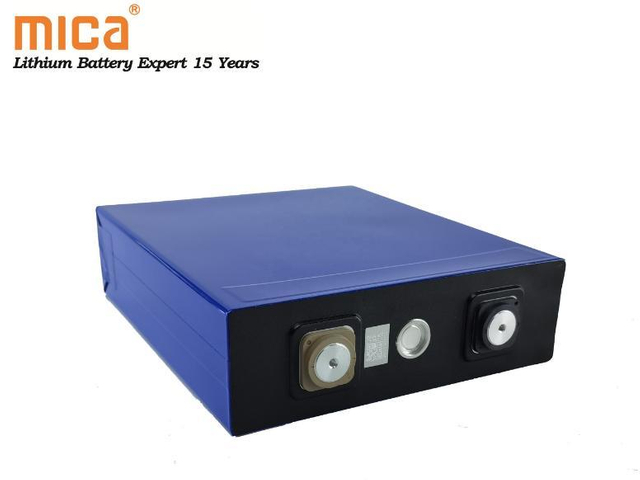 Germany Hot-Sell Over 4500cycle 3.2V 200ah 4.5kg Lithium Iron Battery Cell with CE /Un38.3/ IEC62133 /MSDS Battery Pack