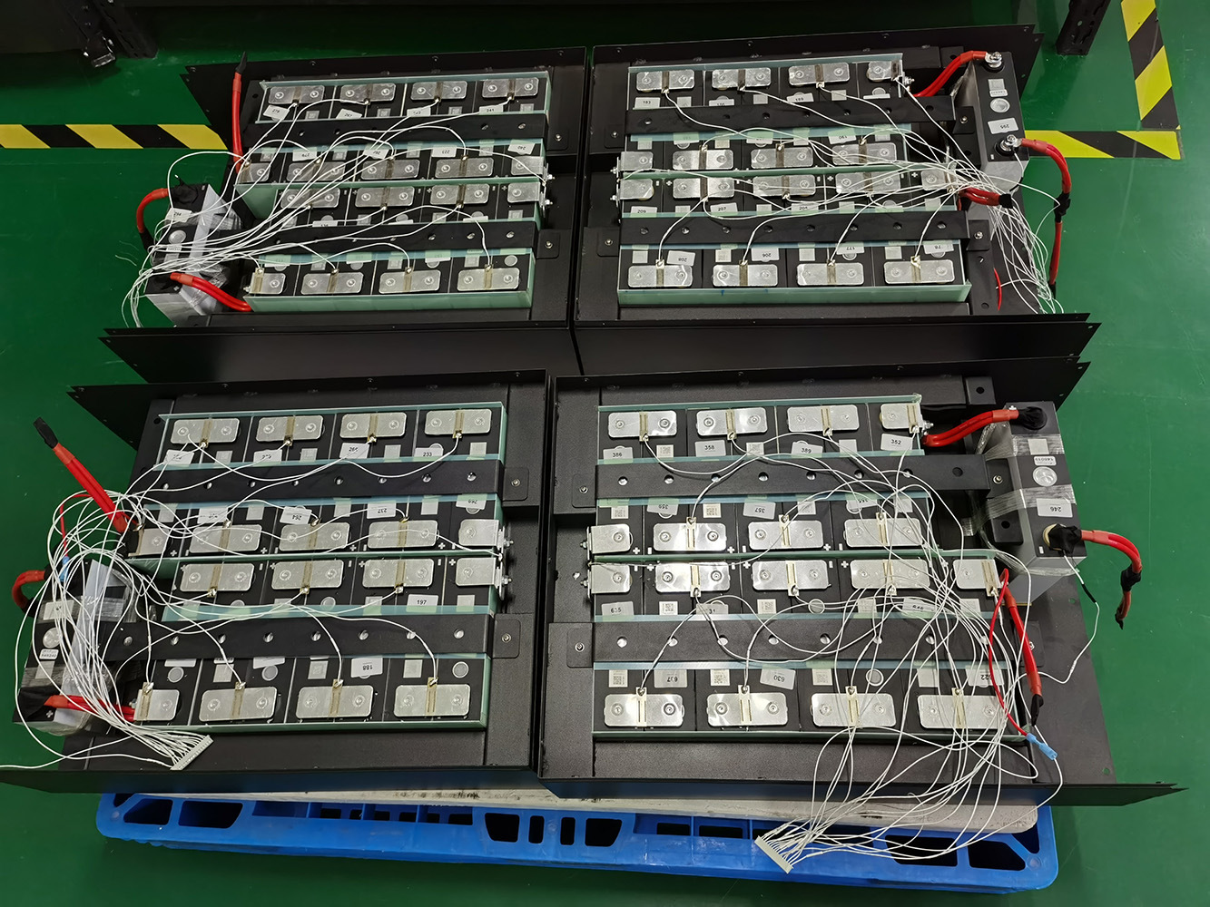 OEM Factory 48V 200ah LiFePO4 Battery Solar Lithium Battery for Solar Energy System Hybrid Inverter PV EV Golf Cart Marine Boat