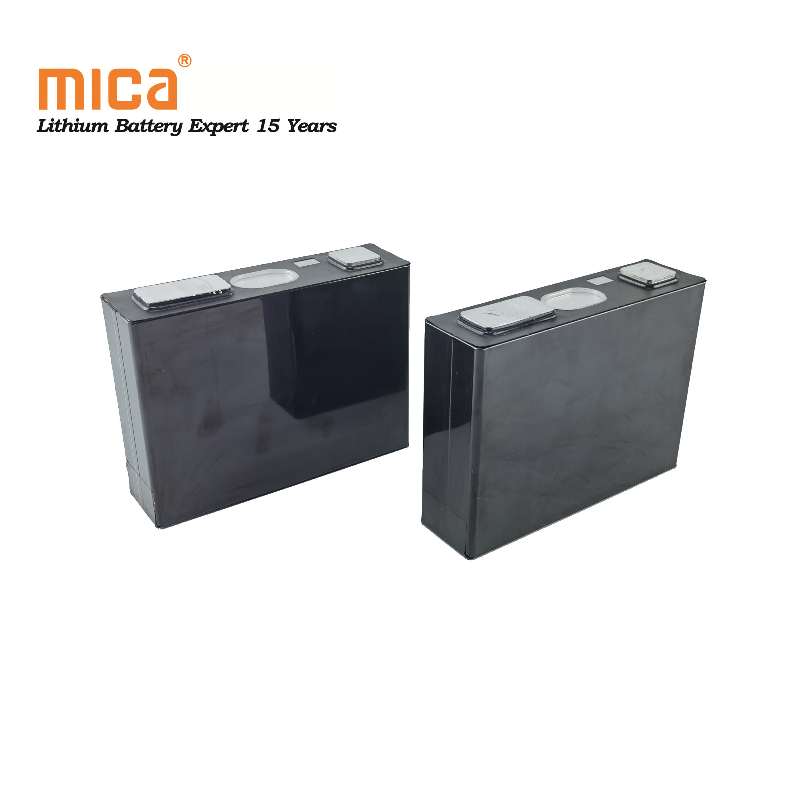 Deep Cycles 3.7V 135ah Electric Golf Cart Forklift 3.7V Lithium Ion Ncm Battery 12V 48V Solar Energy Storage Battery