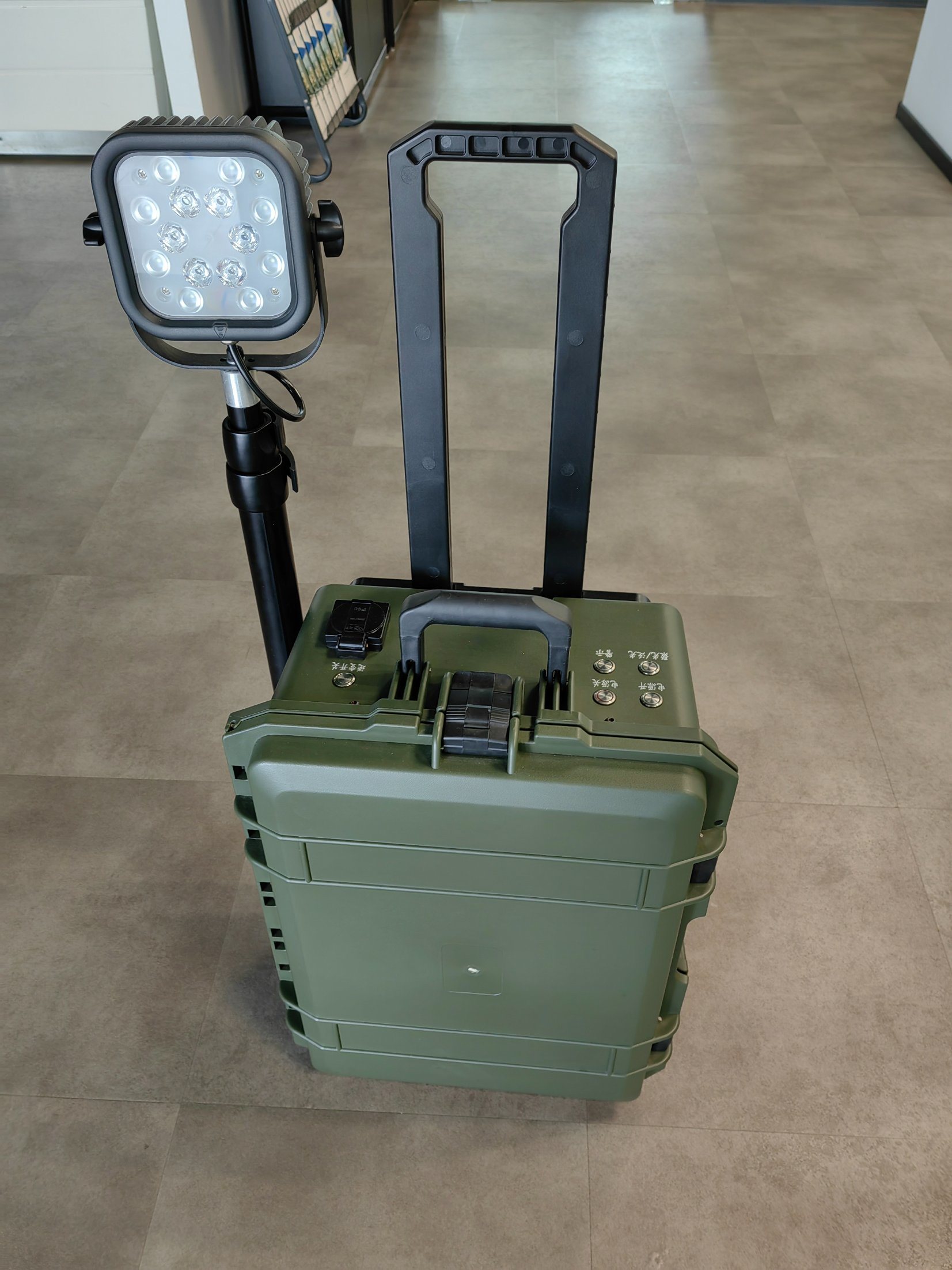 Factory 3000W 5500W 7000W Portable Power Station Solar Power Generator Pull Rod Energy Storage LiFePO4 Outdoor Power Supply