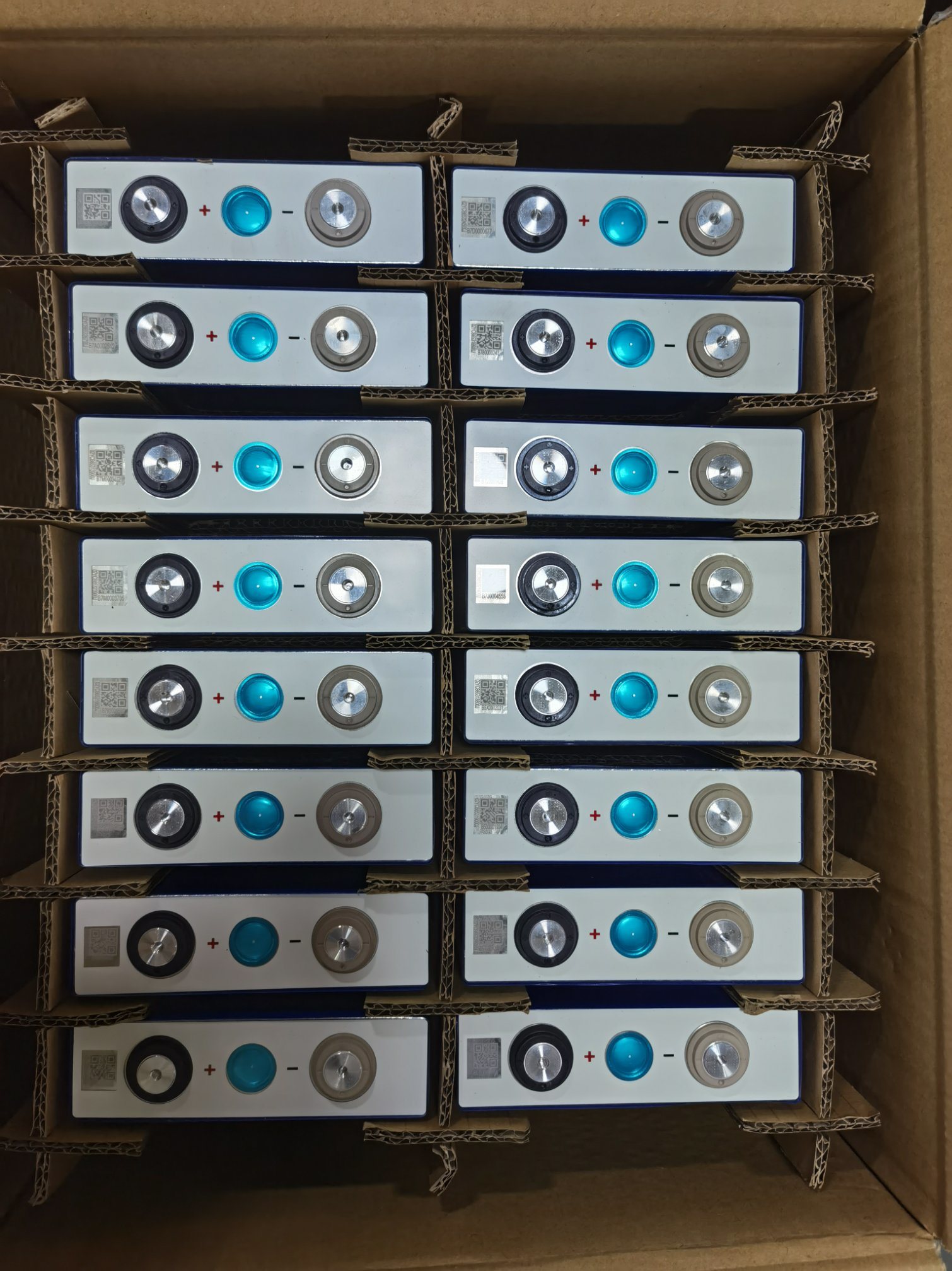 Grade a Brand New LFP 3.2V 100ah 105ah Lithium Ion Battery LiFePO4 Prismatic Cells for EV Solar Storage